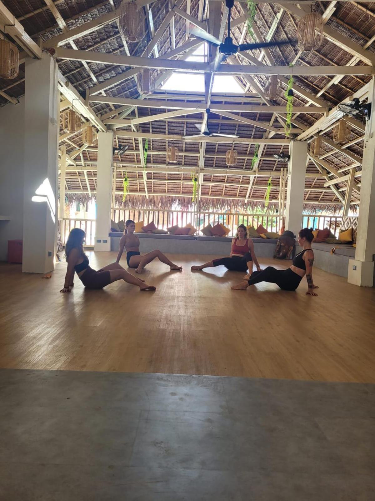 Happiness Hostel Boracay Balabag  Εξωτερικό φωτογραφία